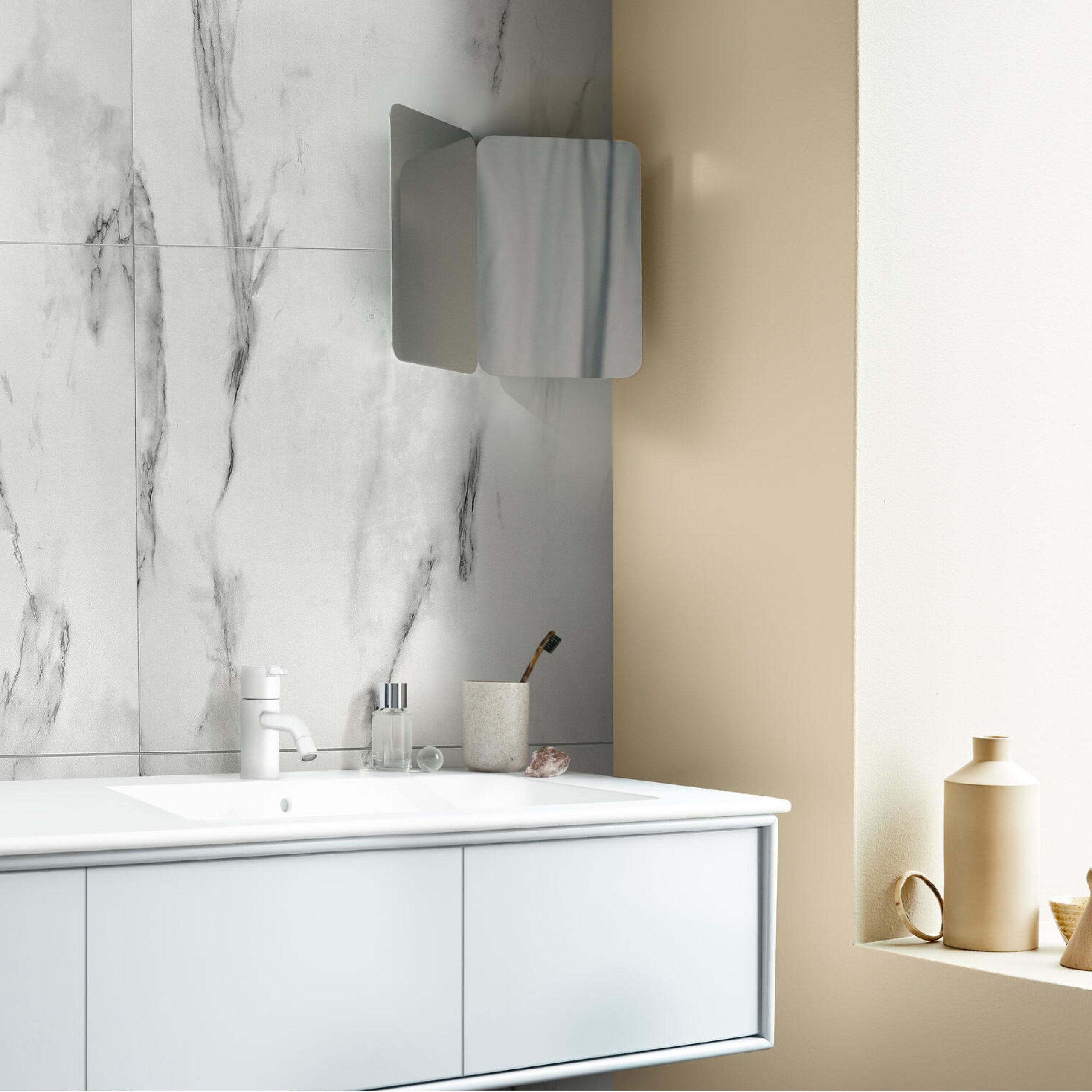 Wall&Water White Marble Bathroom Wall Panel (Tile effect - 600 x 600mm)